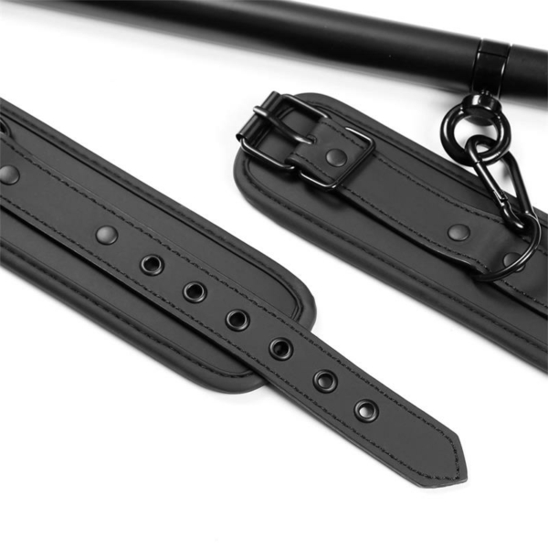 Detachable Rigid Spreader Bar and 4 Detachable Neoprene and Vegan Leather Cuffs - immagine 6
