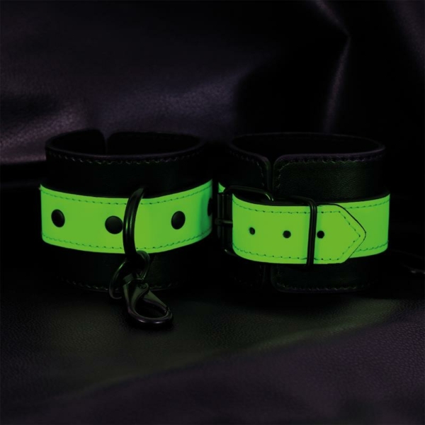 Glow in the Dark Bondage Set with 5 Pzs - immagine 5