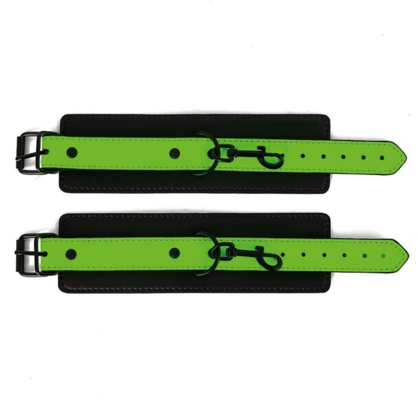 Glow in the Dark Cuffs and Restraints Bed Set - immagine 6