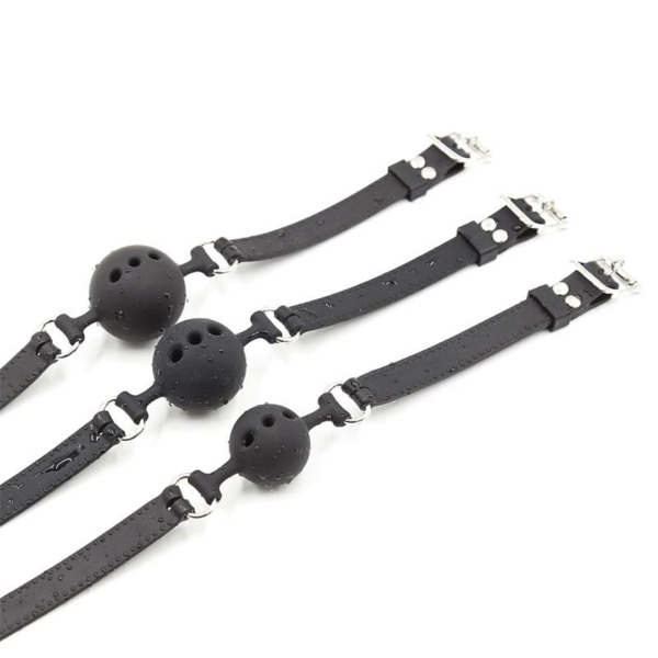 Silicone Breathable Ball Gag Adjustable 4 cm Size S Black - immagine 5